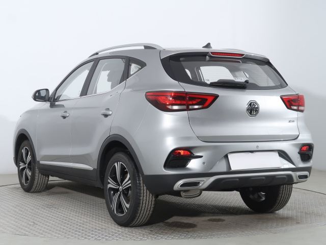 MG ZS SUV