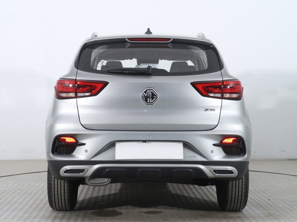 MG ZS SUV