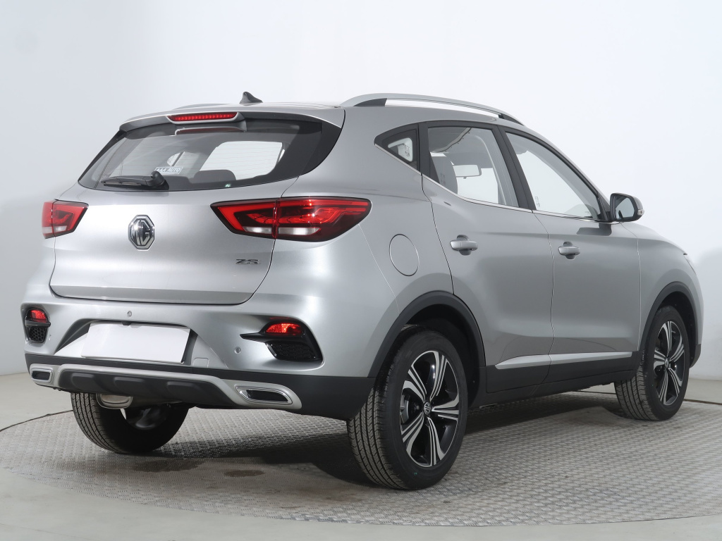 MG ZS SUV
