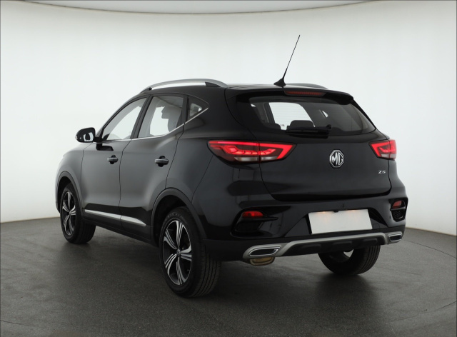 MG ZS SUV