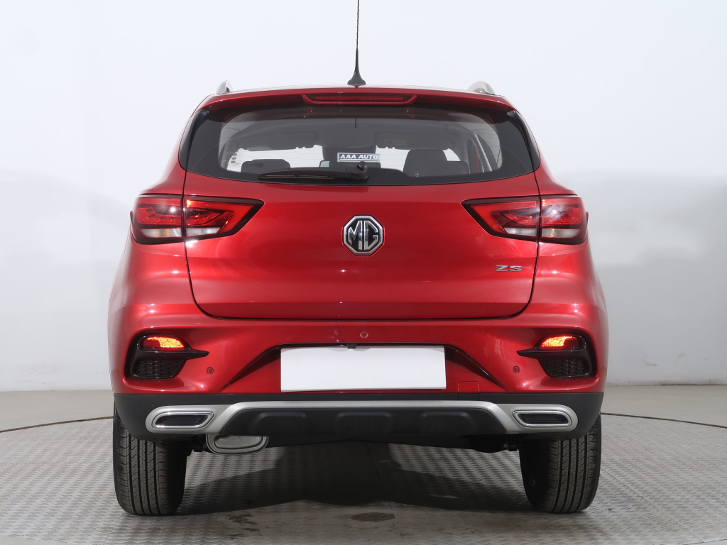 MG ZS SUV
