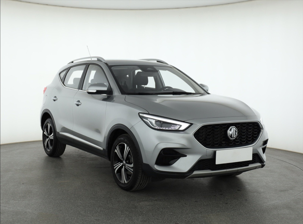 MG ZS SUV, 2024