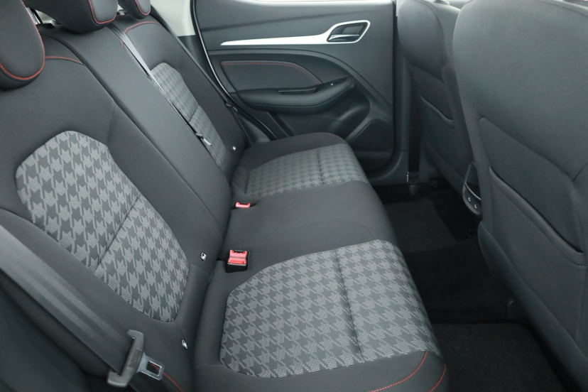 MG ZS SUV, 2024