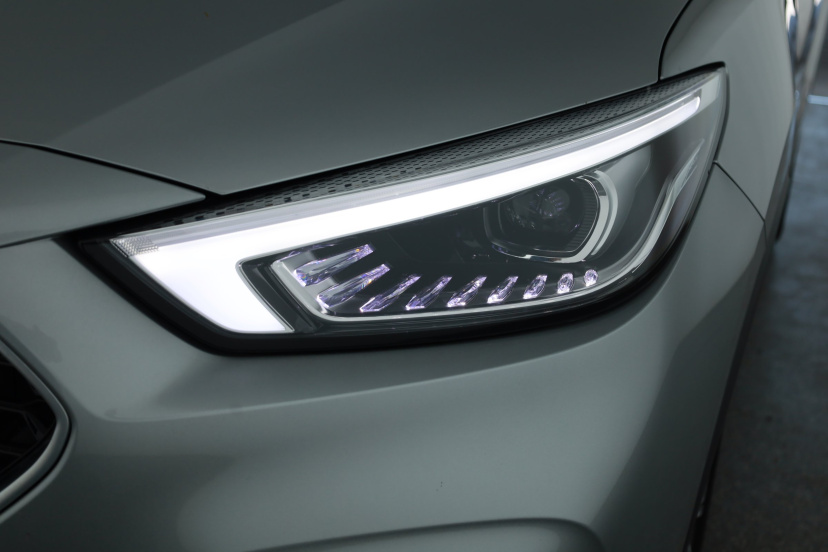 MG ZS SUV, 2024