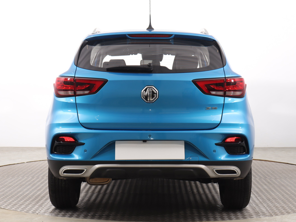 MG ZS SUV