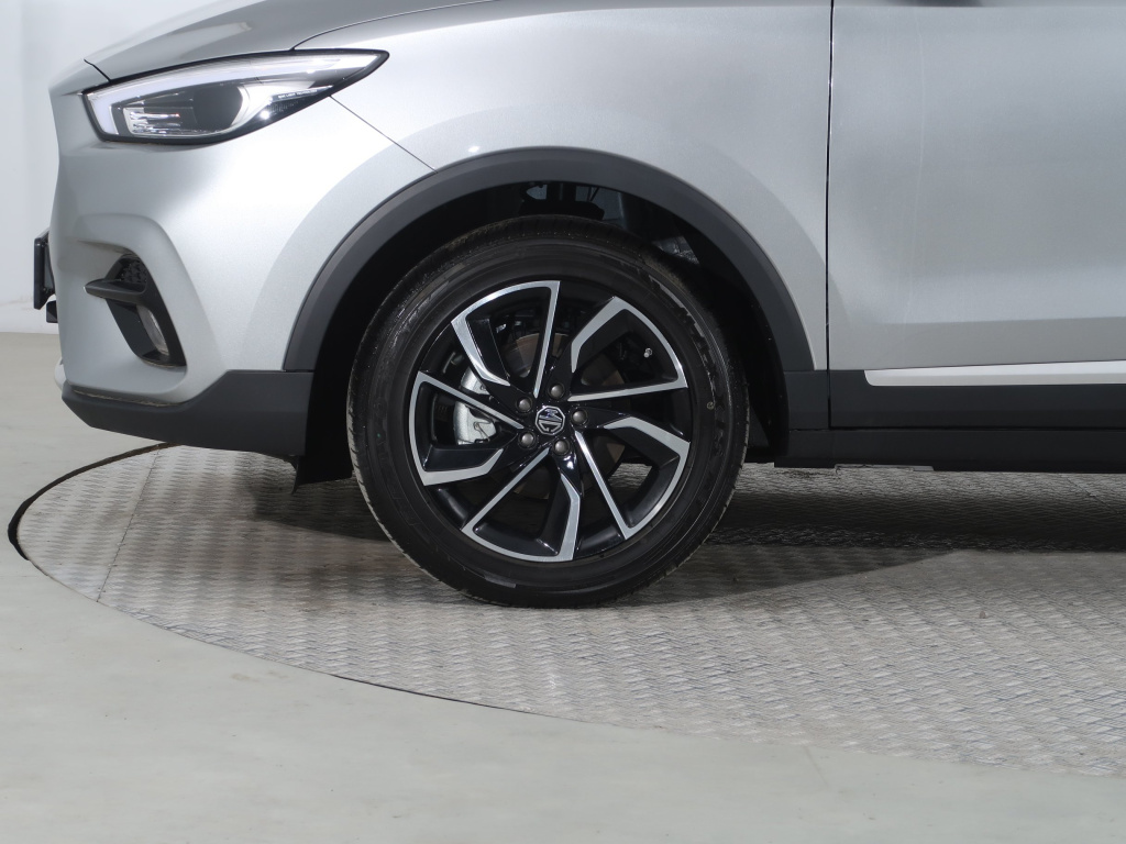 MG ZS SUV