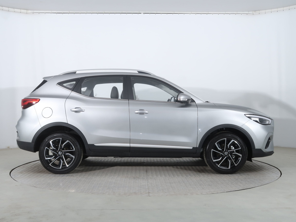 MG ZS SUV