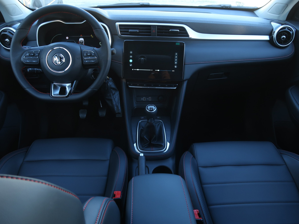 MG ZS SUV