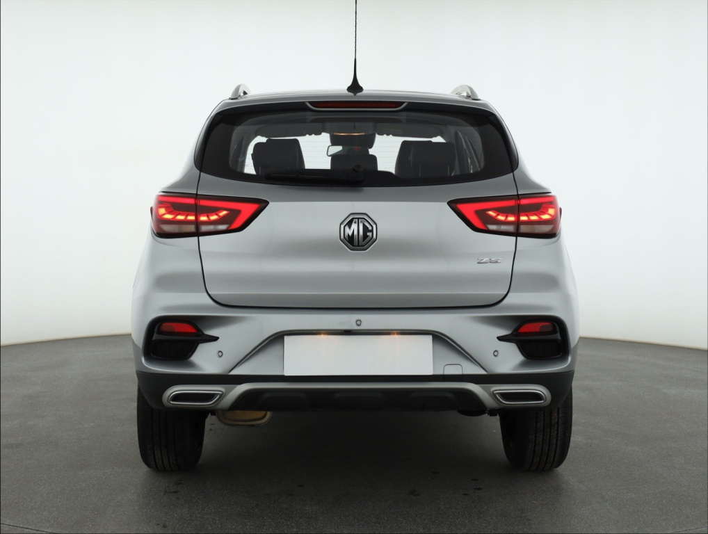 MG ZS SUV