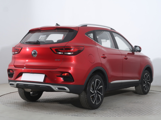 MG ZS SUV