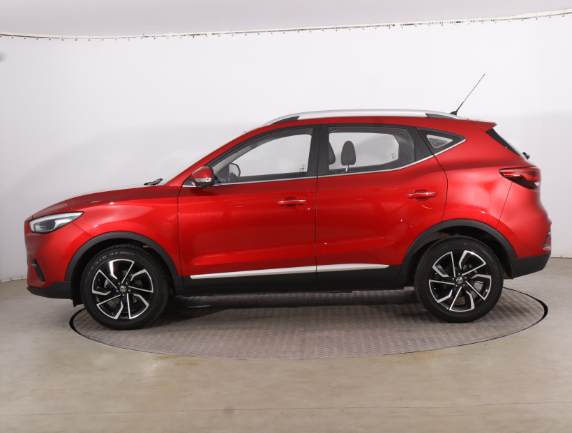 MG ZS SUV, 2025