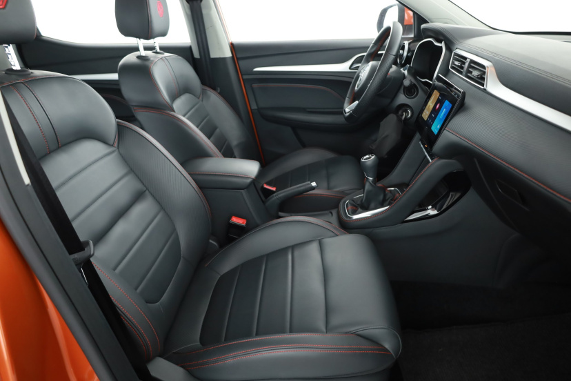 MG ZS SUV, 2025