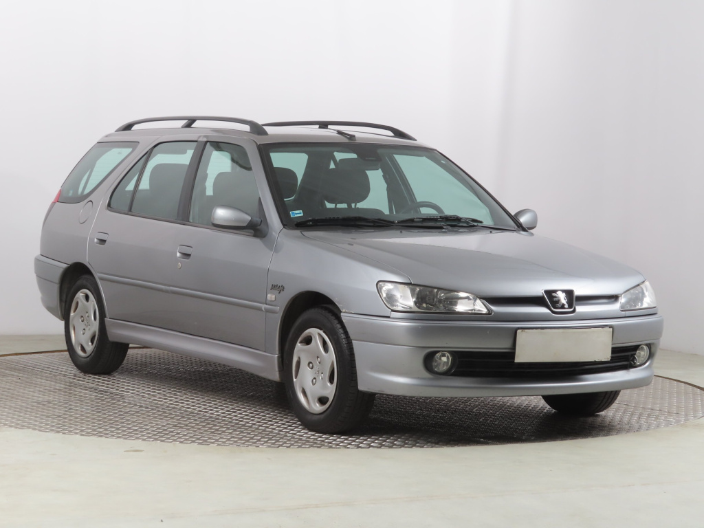 Peugeot 306