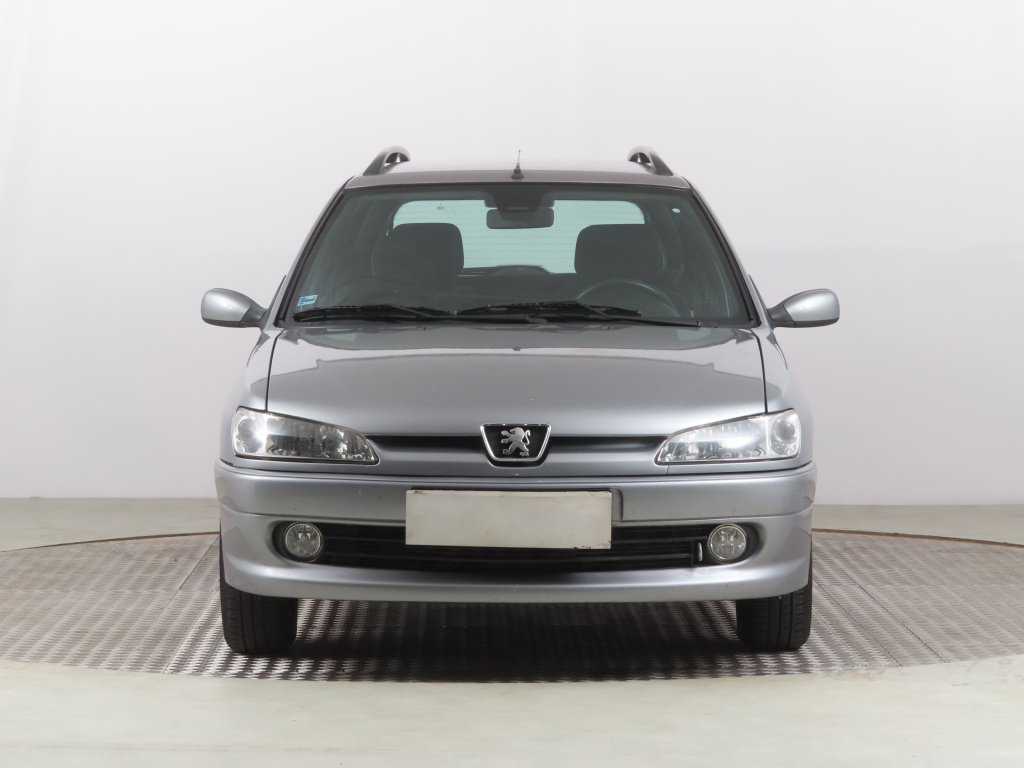 Peugeot 306