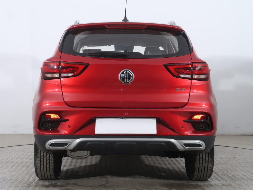 MG ZS SUV
