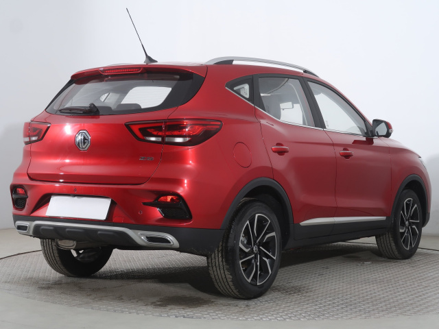MG ZS SUV