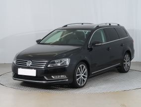Volkswagen Passat - 2012