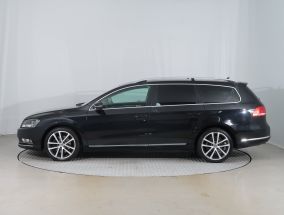 Volkswagen Passat - 2012