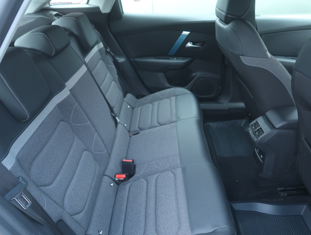 Citroen e-C4