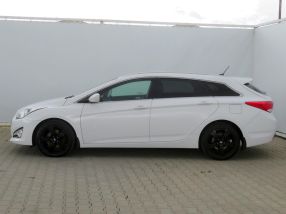 Hyundai i40 - 2013