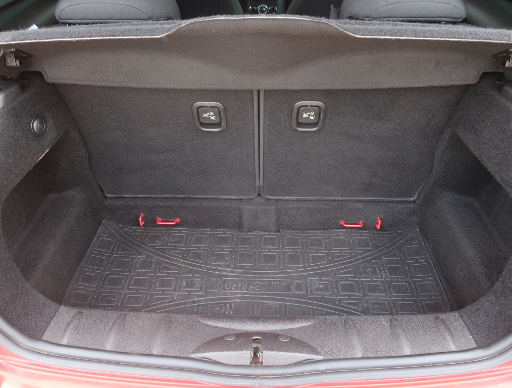 MINI 3-door