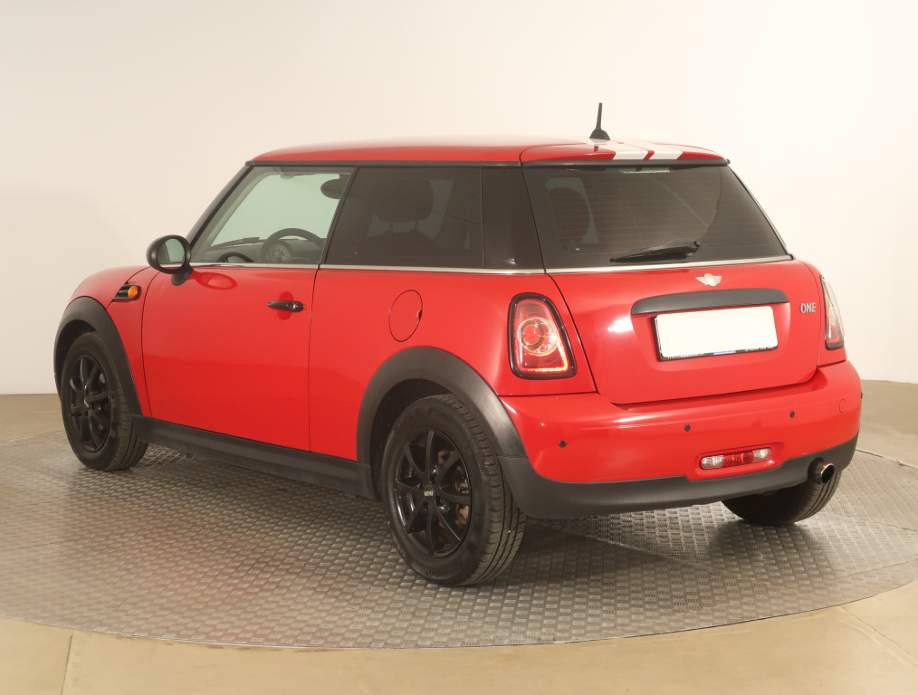 MINI 3-door