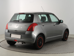 Suzuki Swift 2005