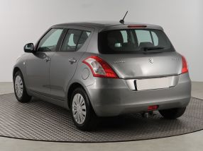 Suzuki Swift - 2015