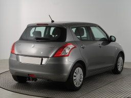Suzuki Swift 2015