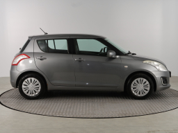 Suzuki Swift 2015