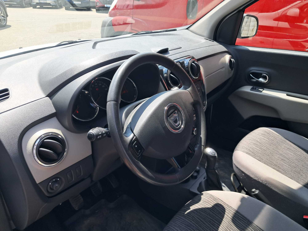 Dacia Lodgy