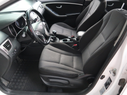 Hyundai i30 2016