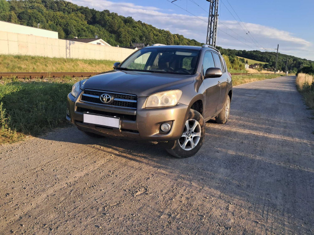 Toyota RAV4 2009