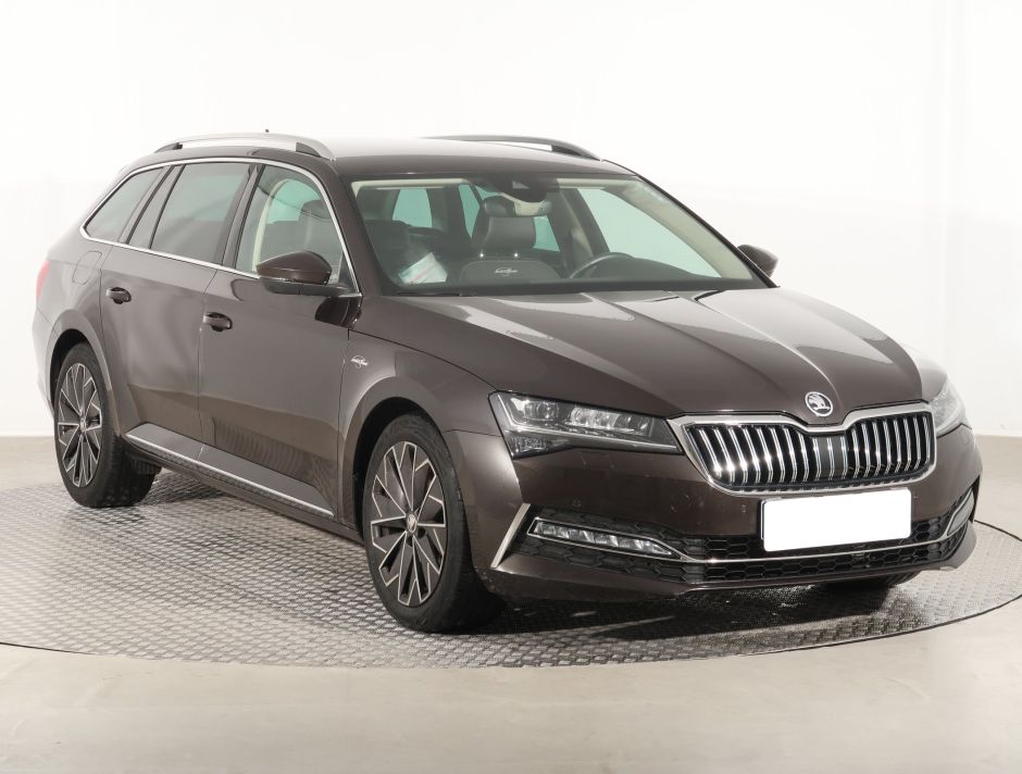 Skoda Superb - 2020
