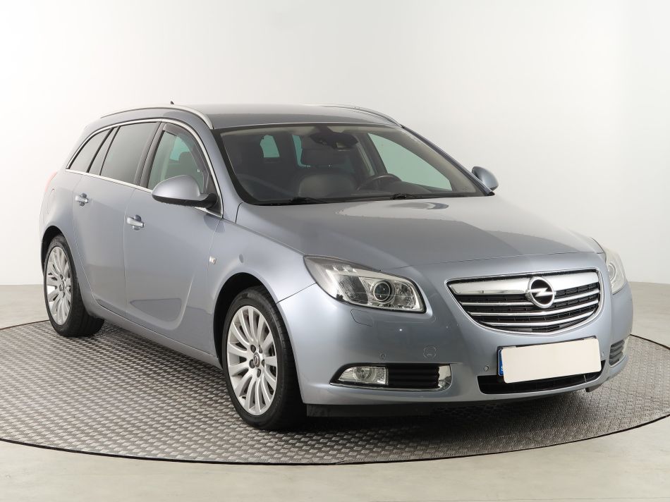Opel Insignia - 2009