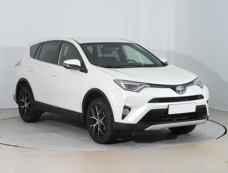Toyota RAV 4 - 2016
