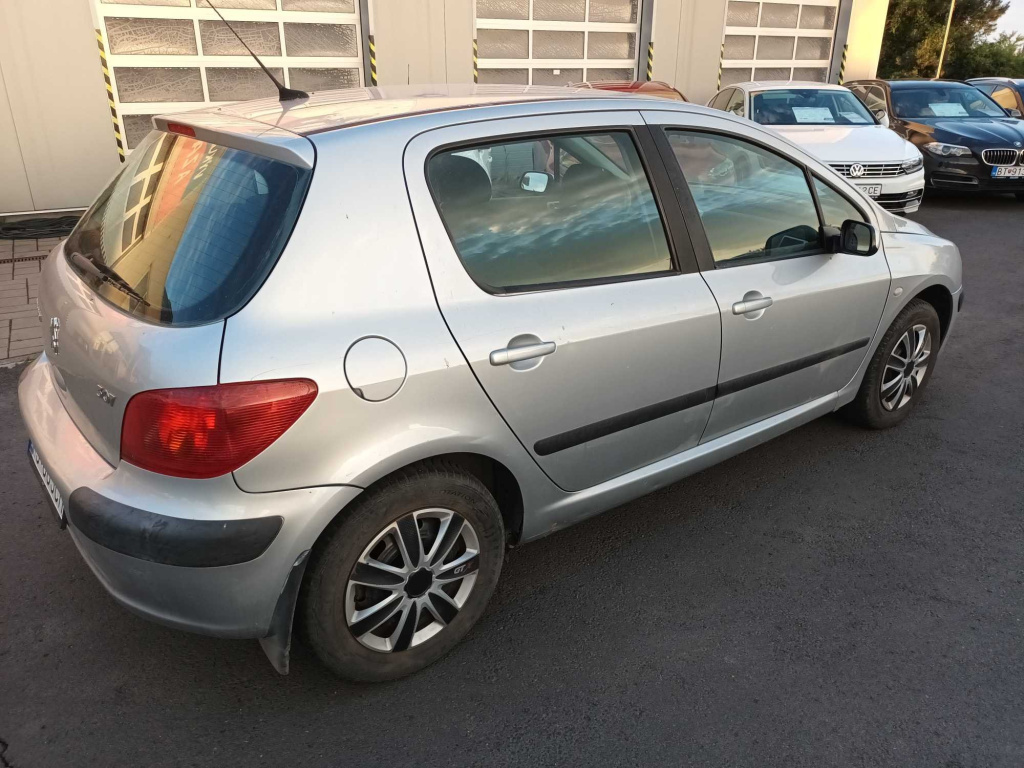 Peugeot 307