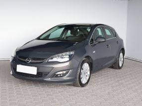 Opel Astra - 2015
