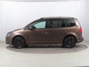 Volkswagen Touran - 2011