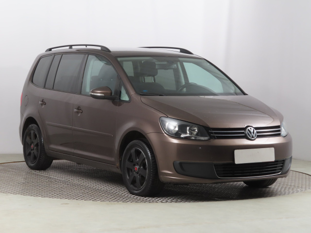 Volkswagen Touran 2011