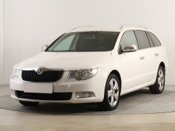 Škoda Superb 2010