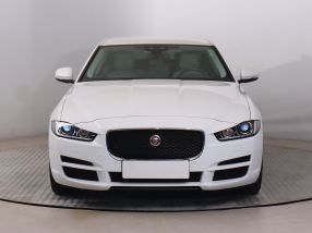 Jaguar XE - 2015