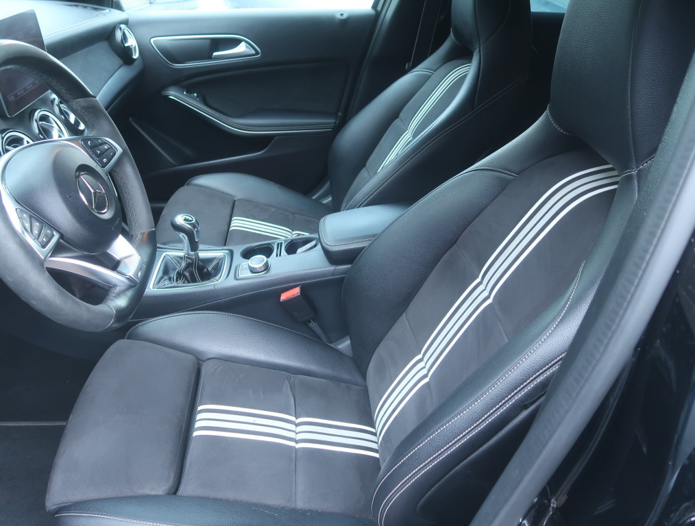 Mercedes-Benz A