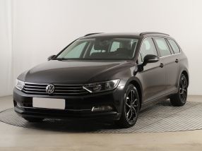 Volkswagen Passat - 2015