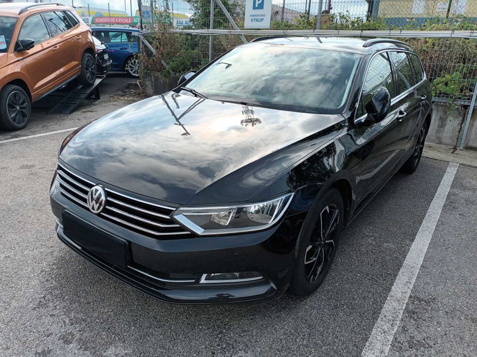 Volkswagen Passat - 2015