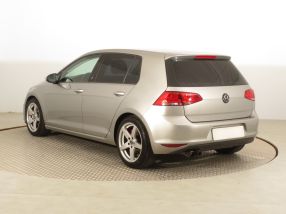 Volkswagen Golf - 2014