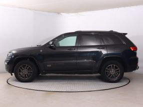 Jeep Grand Cherokee - 2017