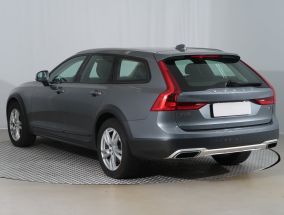 Volvo V90 Cross Country - 2019
