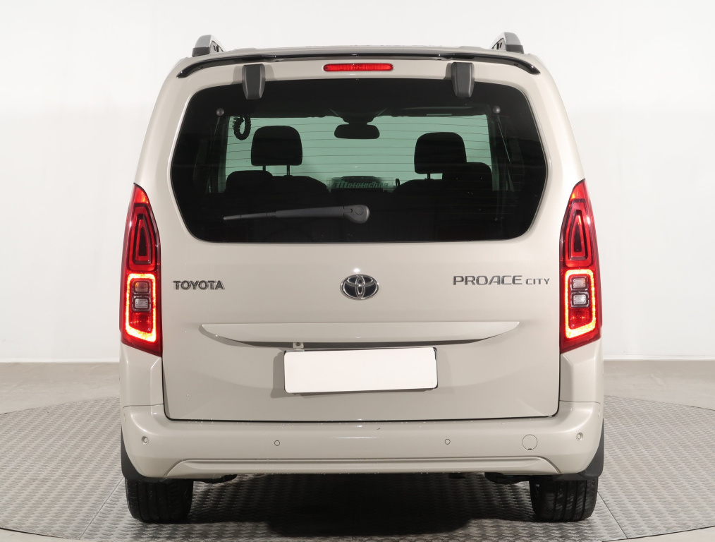Toyota Proace City Verso