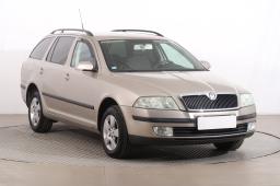 Škoda Octavia 2005 Combi hnedá 21